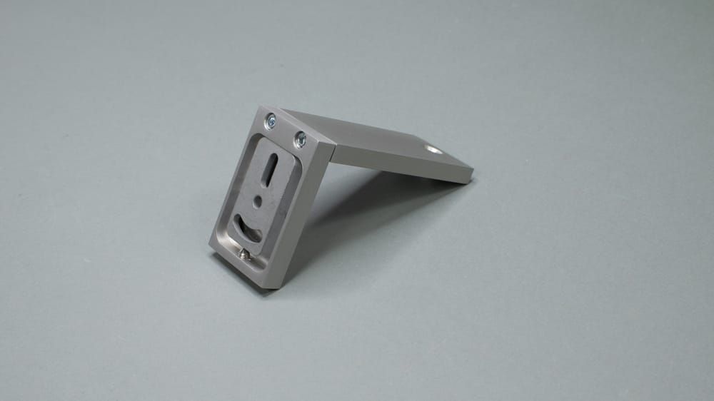 Träger 100mm inklusiv Aufschubprofil für Modell 700 – Zubehör