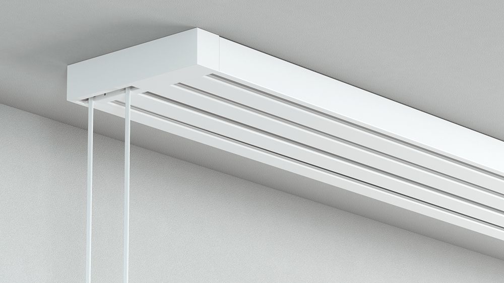 Flächenvorhangschiene mit Schnurzug 4-läufig nach Maß – in Weiß