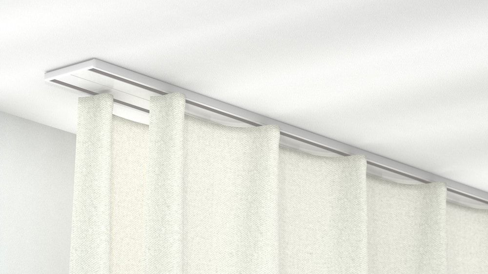 Flachschiene zum Aufschrauben Modell 874 inklusive Enddeckel – in Weiß