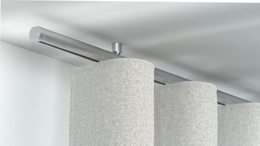 Interstil Corpus 22 mit Endstück Lee zur Deckenmontage – in Aluminium