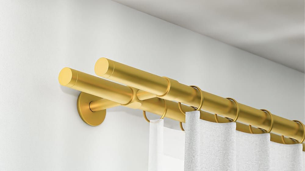 Interstil Cup: 2-Lauf Vorhangsystem mit Ringen nach Maß – in Messing