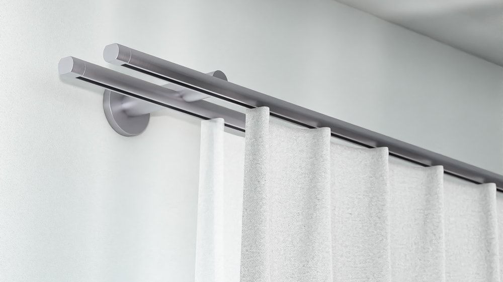 Interstil Diskurs 2-läufig preiswert kaufen - Runde Vorhangstange – in Edelstahl