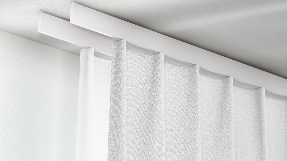 Interstil Helix Gardinenschiene 2-läufig online kaufen – in Weiß
