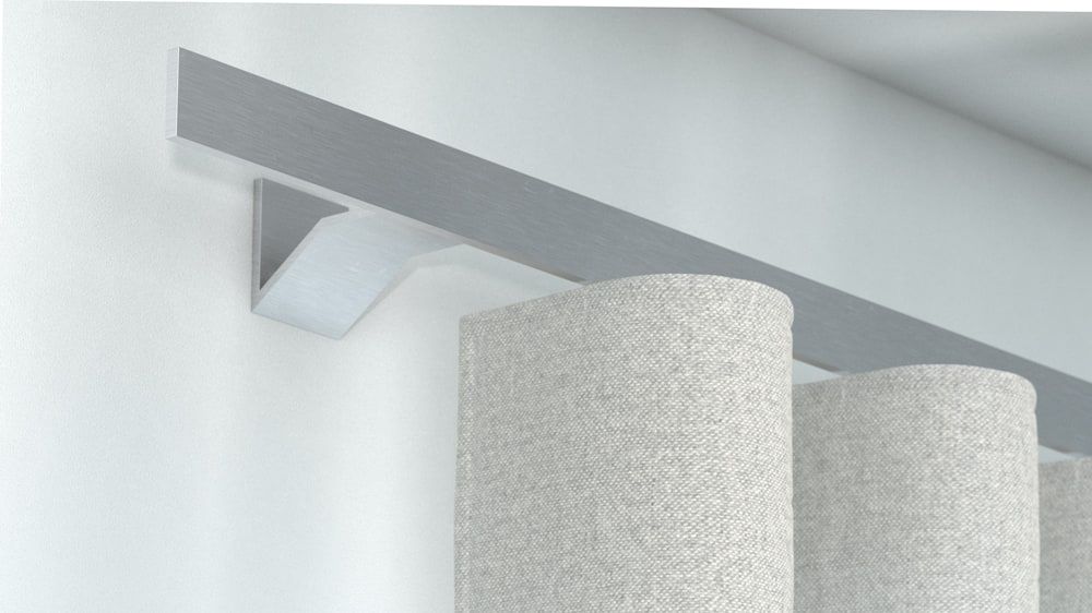 Interstil Index 2: Flache Vorhangstange nach Maß – in Aluminium