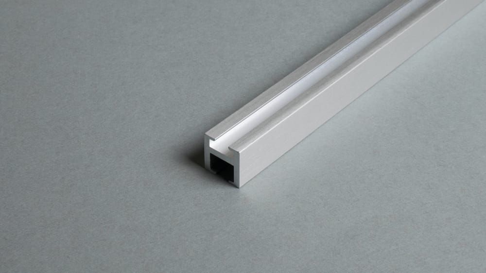 Interstil - Innenlaufprofil 16 mm quadratisch – in Aluminium
