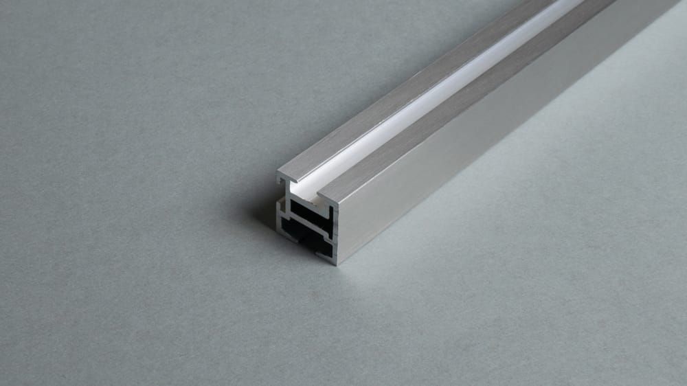 Interstil - Innenlaufprofil 20mm quadratisch – in Edelstahl