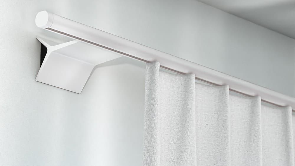 Interstil Lee 2 Wand Gardinenstange mit Innenlauf nach Maß – in Weiß