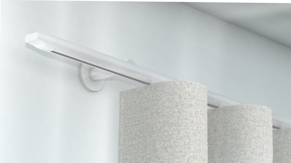 Interstil Log 3 zur Wandmontage maßgenau konfigurieren – in Weiß