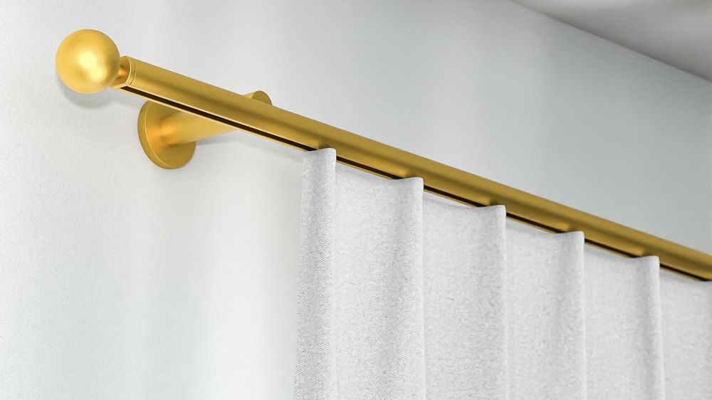 Interstil Menuett zur Wandmontage maßgenau konfigurieren – in Messing