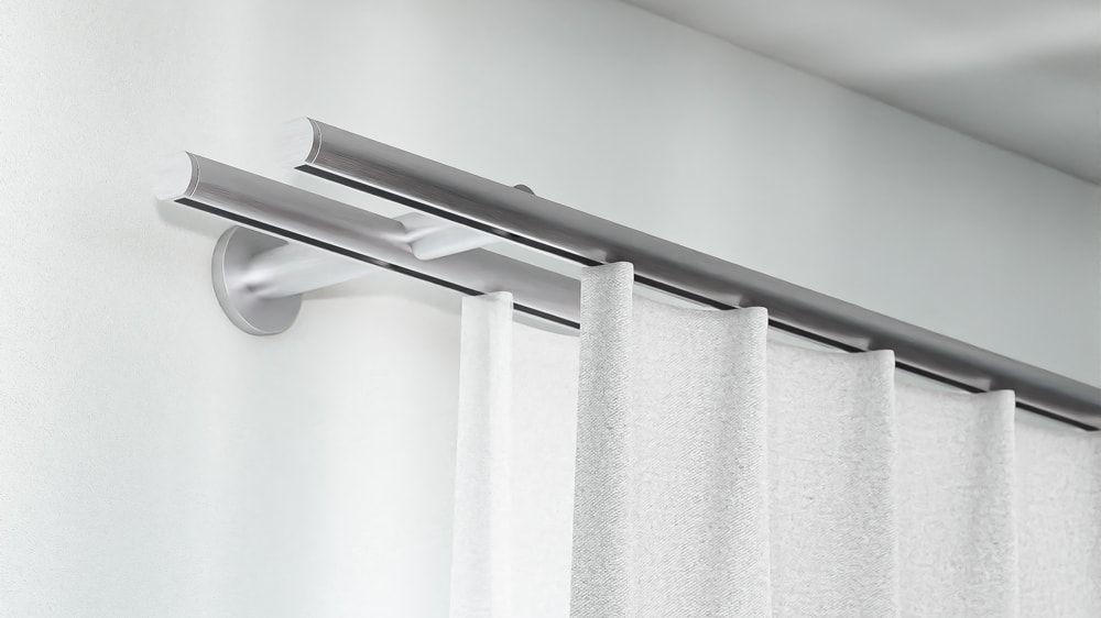 Interstil Mono 2-läufig zur Wandmontage nach Maß – in Aluminium