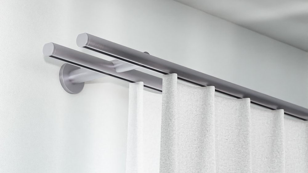 Interstil Mono 2-läufig zur Wandmontage nach Maß – in Edelstahl