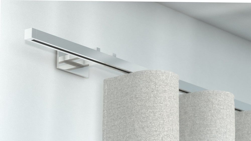 Interstil Phantom 1 - eckige Gardinenschiene zur Wandmontage – in Chrom