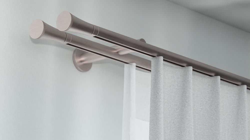 Interstil Quintett 2-läufig zur Wandmontage – in Nickel matt