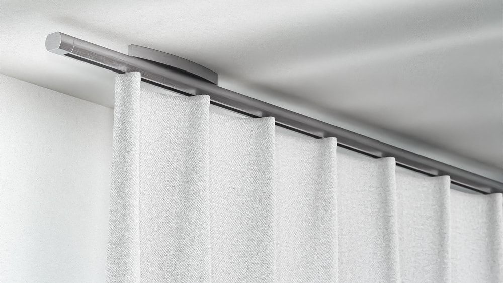 Interstil Votum 16 Runde Vorhangstange mit Innenlauf – in Aluminium