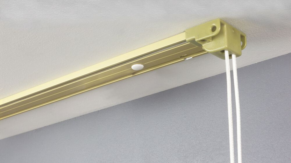 1-läufige Gardinenschiene mit Schnurzug eckig &amp; flach