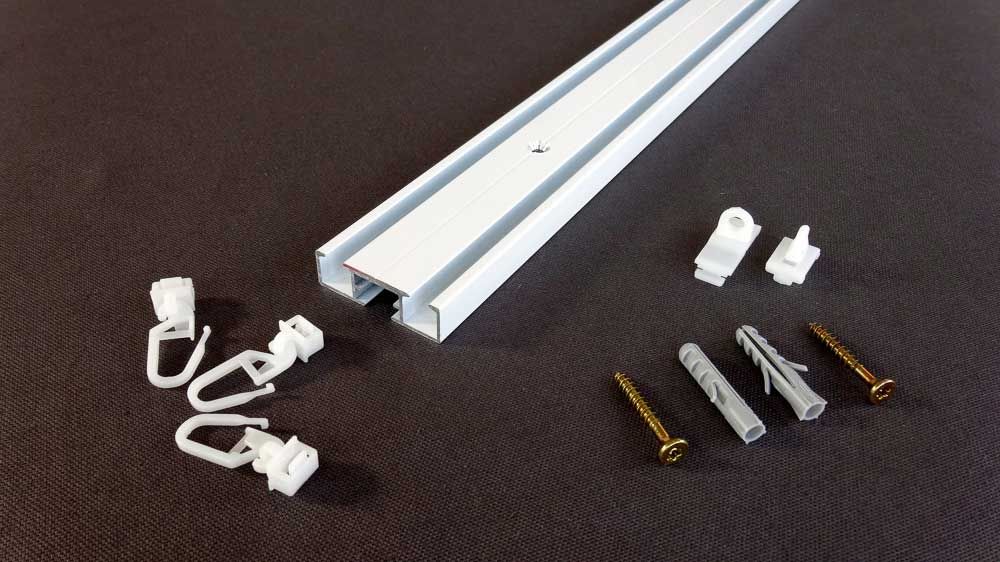 Flache einläufige Gardinenschiene für Verdunkelungsvorhänge – Zubehör in Weiß