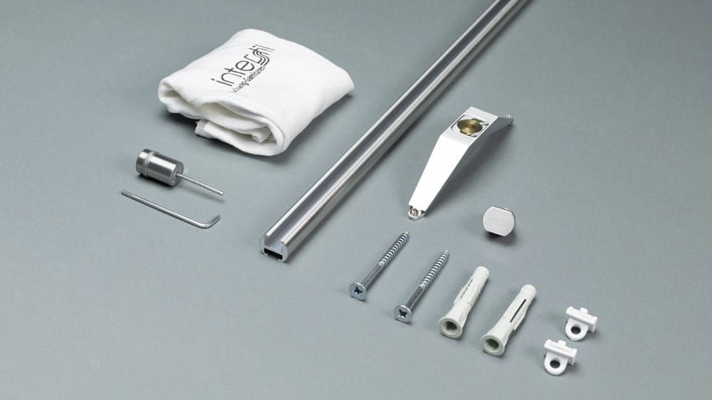 Interstil Quantum 16 1-läufig mit Endstück Diktion – Zubehör in Aluminium