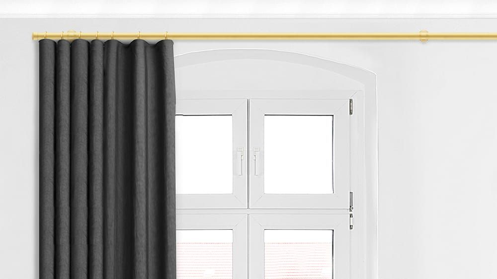 Interstil Turnier zur Wandmontage - Gardinenstange mit Ringen – mit Vorhang in Messing