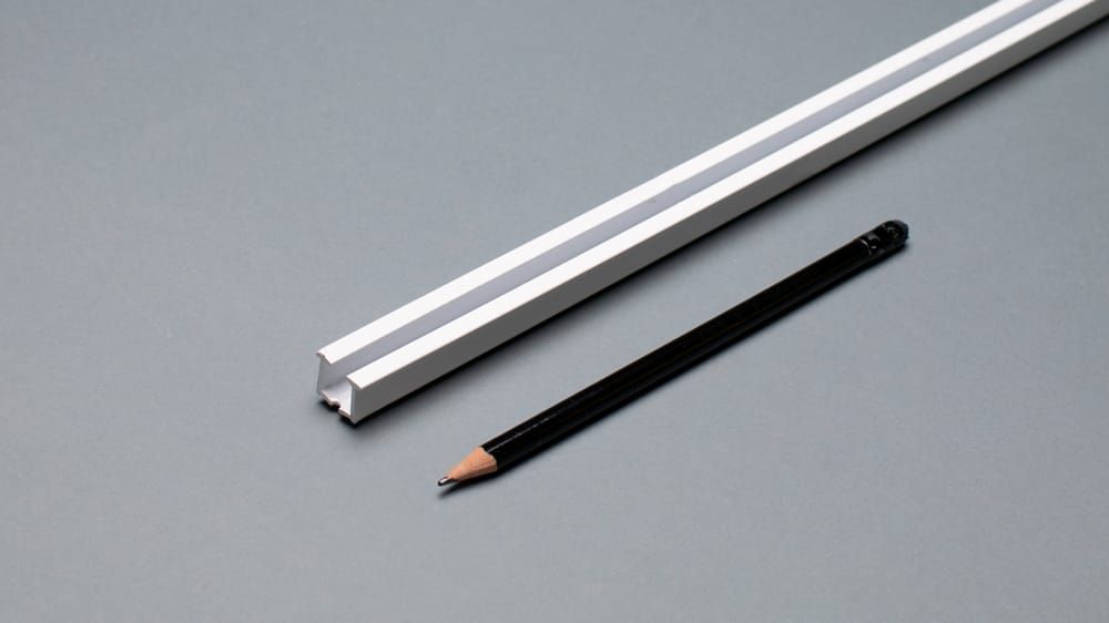 Einputzschiene &amp; Unterputzschiene 1-läufig Modell 400 – mit Vorhang