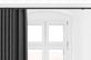 Interstil Sympathie 1 zur Wandmontage auf Maß – mit Vorhang in Schwarz