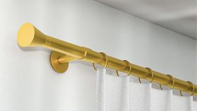 Interstil Derby Gardinenstange 1-läufig mit Ringen & passenden Trägern – in Messing