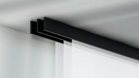 Interstil F1 Flächenvorhang Schienensystem 3-läufig – in Schwarz