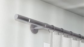 Interstil Kensington 1-läufige Stange für Vorhänge mit Ringen – in Edelstahl