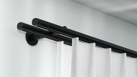 Interstil Lee 3 2-läufig mit passenden Trägern und Gleitern – in Schwarz