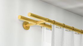 Interstil Solo 2-läufige Gardinenstange mit Ringen – in Messing