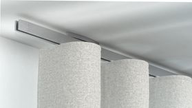 Interstil Votum 2 1-läufig mit Endkappe Convex – in Aluminium