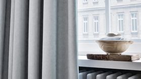 Thermovorhang „MOLTOTHERM“ – mit Vorhang in Grau